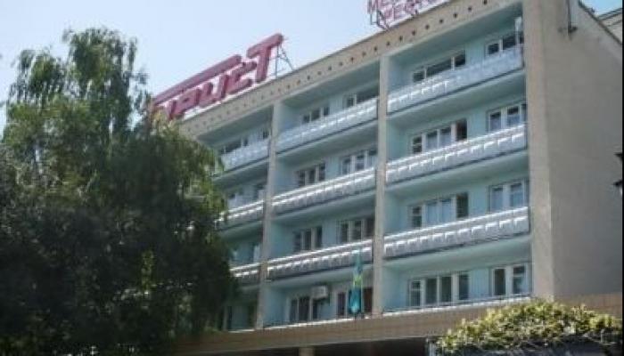 Tourist Hotel