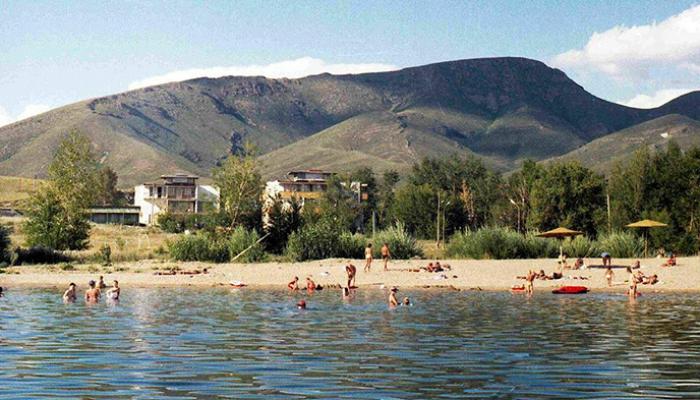 Алтайская Бухта демалыс базасы