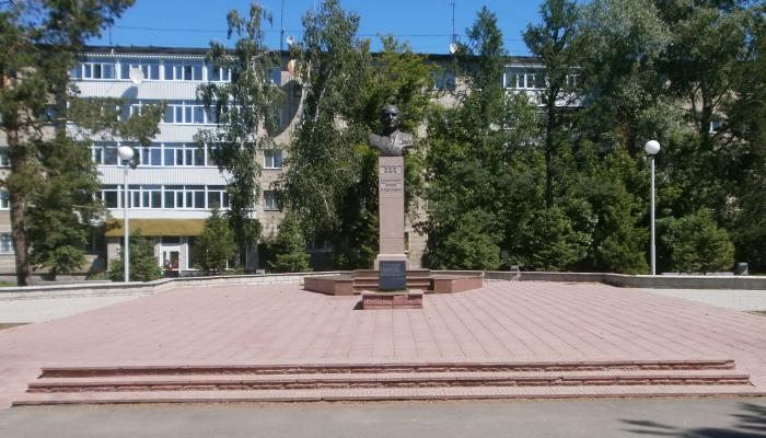 Е. П. Славский Ескерткіші